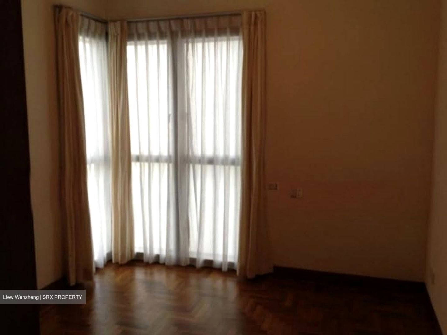 The Bayshore (D16), Condominium #609125101